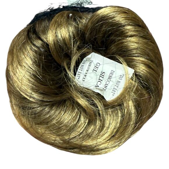 Big Twist Frosted Salon Quality Wrap Around Hair Piece NWT - Picture 2 of 3